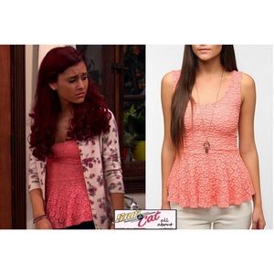 Pins And Needles Floral Peplum Top